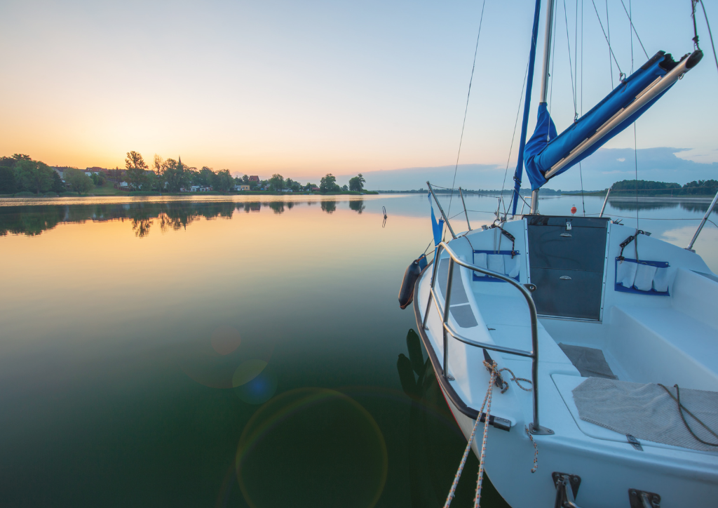 jeziora - grafika Canva