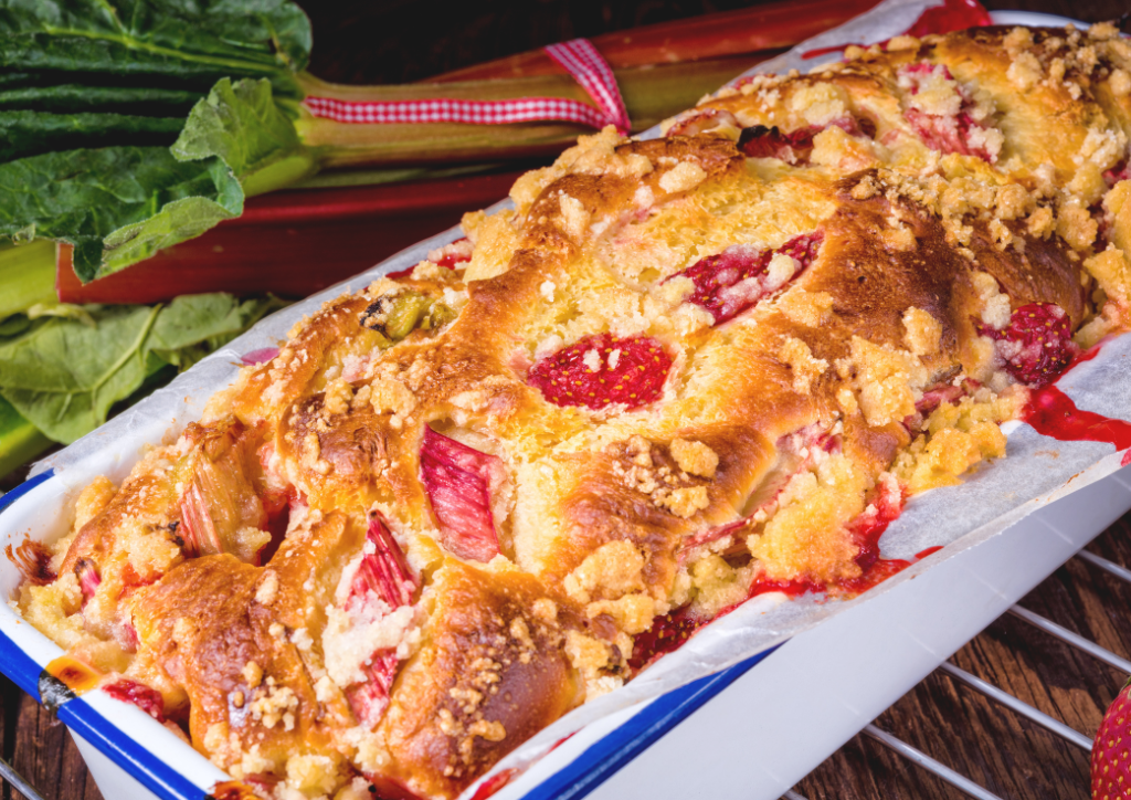 kwiecień - grafika Canva