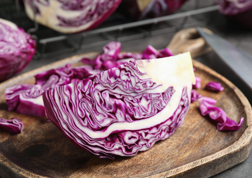 farbowanie jajek - grafika Canva 