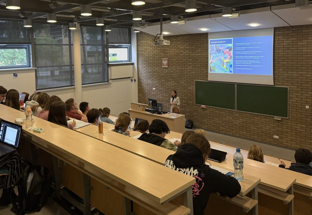 studenci na wykładzie